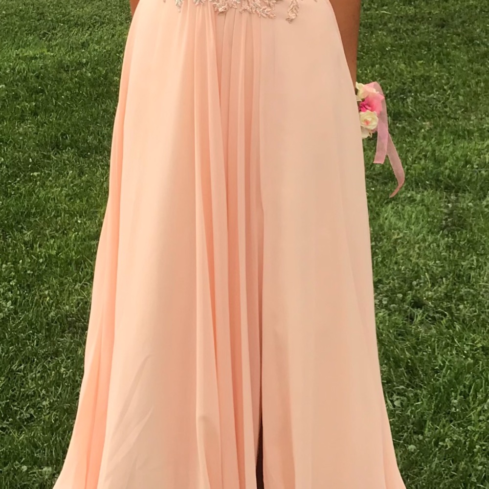 2019 Prom Girl Dress-Made by Faviana-Size 4